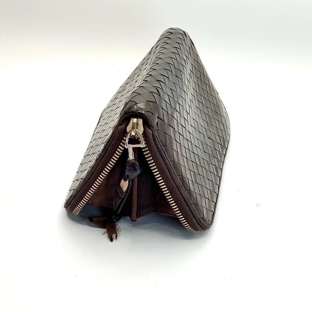 Bottega Veneta Intrecciato Brown Woven Leather Zip Around Wallet